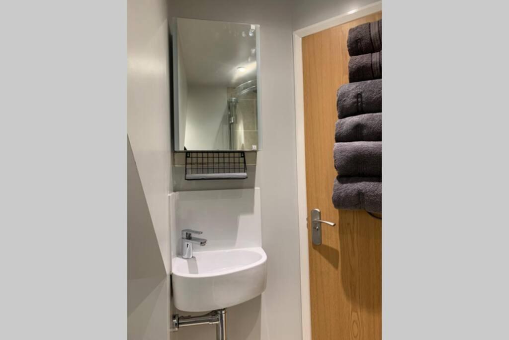 The Annex @ 3 East Town Cottages West Ashton Экстерьер фото
