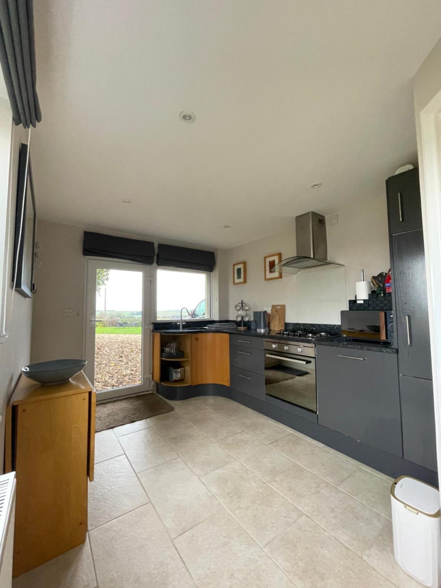 The Annex @ 3 East Town Cottages West Ashton Экстерьер фото